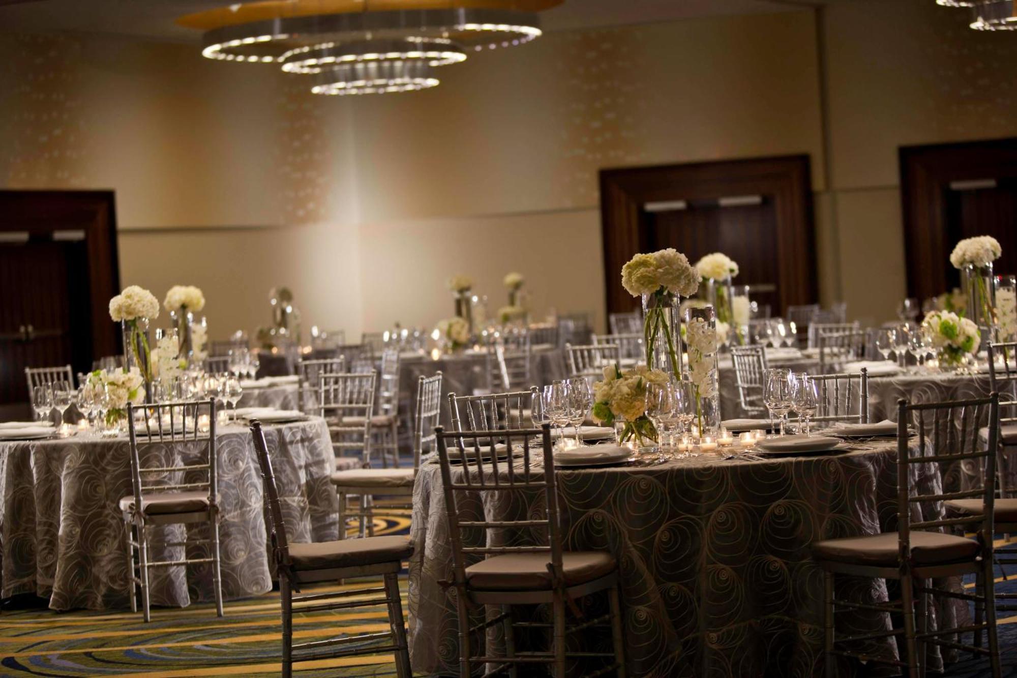 Renaissance Arlington Capital View Hotel Екстериор снимка