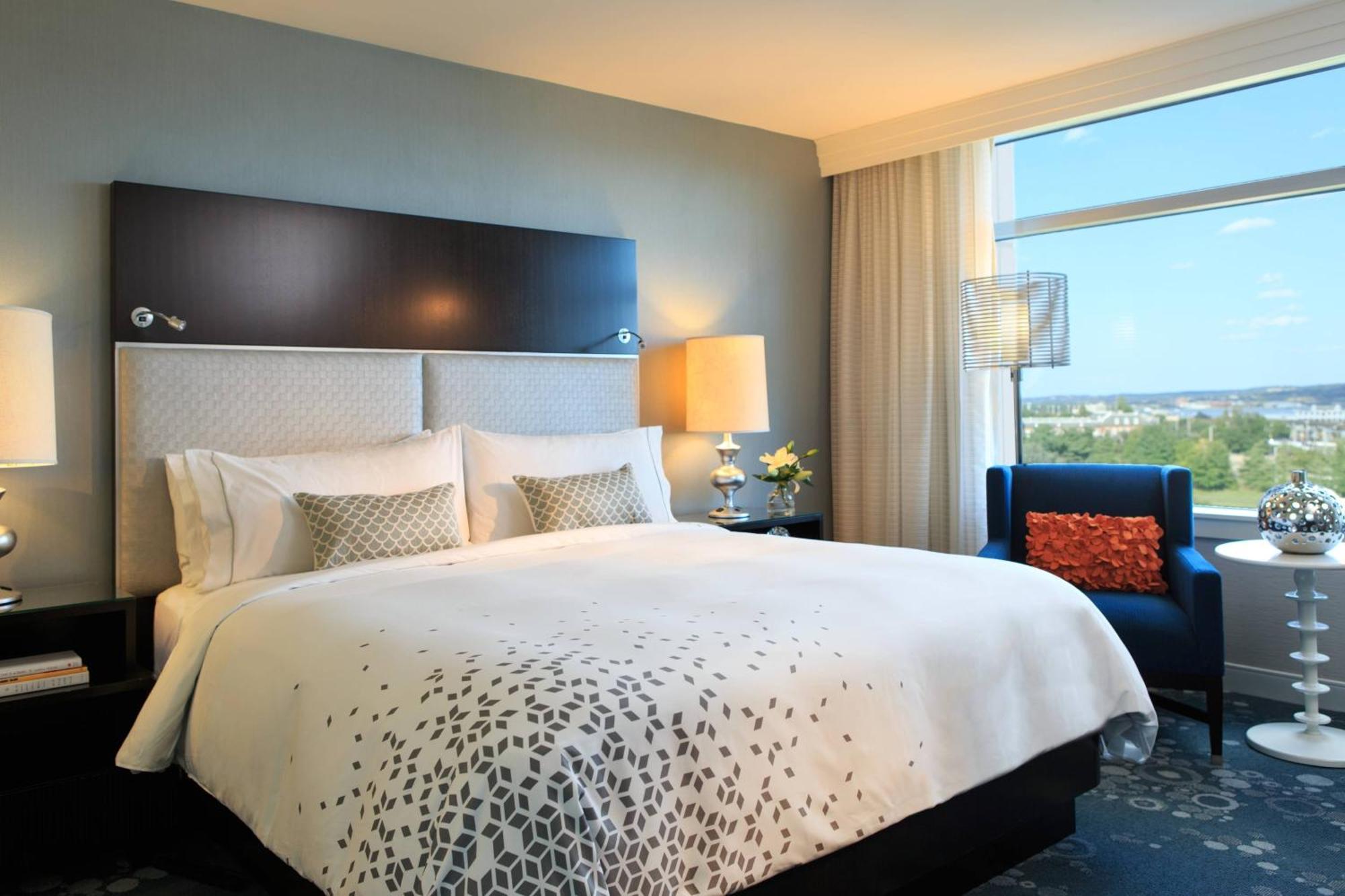 Renaissance Arlington Capital View Hotel Екстериор снимка